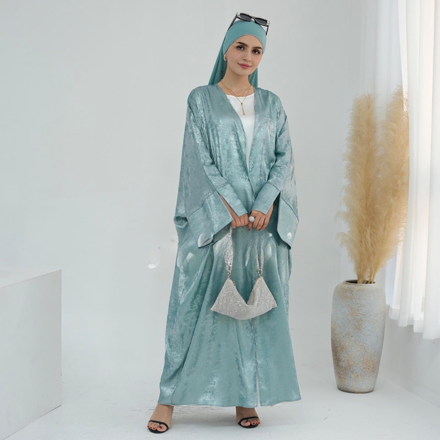 3 Piece Oversized Butterfly crushed Velvet Dubai Abaya