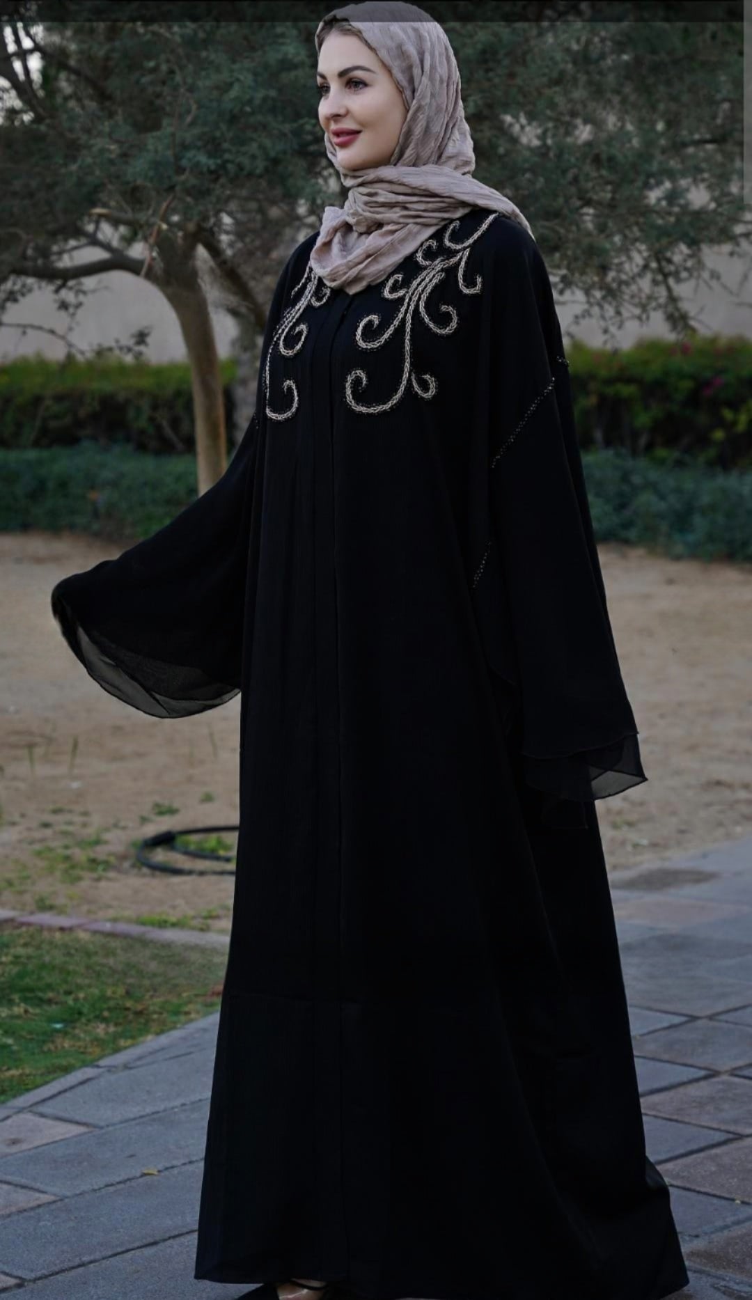 Front-Open Modest Abaya with Crystal Handwork on the Front and Shoulders in Black - USA Hijab World