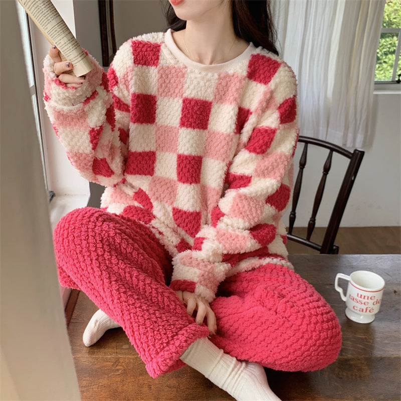 Winter Warm Thick Oversize Pajama Set Squared Pink & Red - USA Hijab World