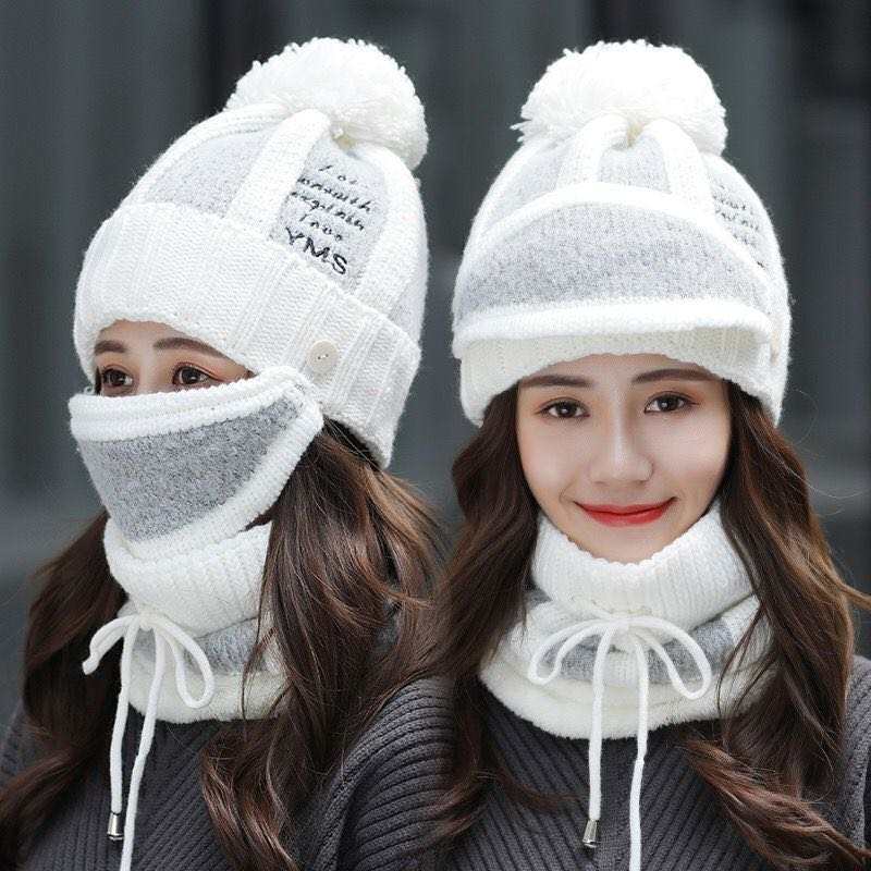 3 PCs Outdoor Hood for girls women & nose cover and Neck Warmer