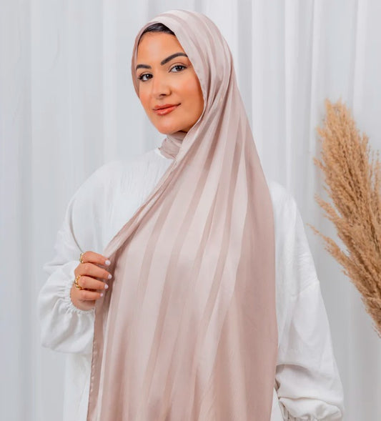 Chiffon & Satin Le Voile Splendor Scarf Nude